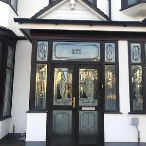 371 Guest House Ig1 4Uq Ilford