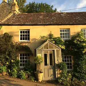 https://yew-tree-cottage.tophotelsbath.com